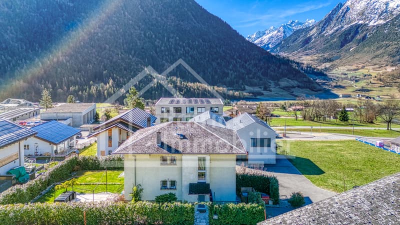 Villa avec deux logements indépendants à Vollèges (13)