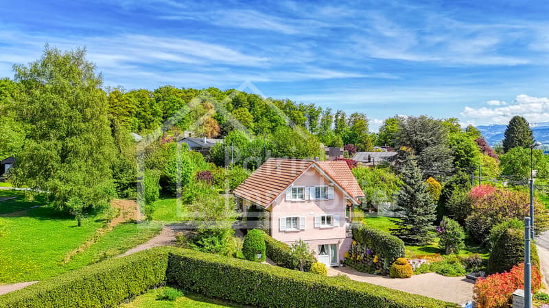 Villa individuelle familiale avec jardin, volumes généreux et potentiel indépendant (3)