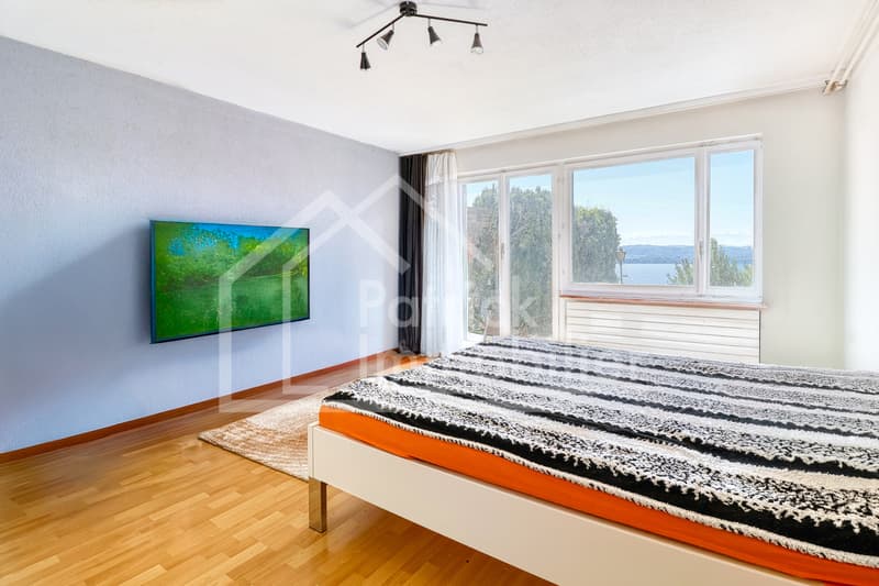 Maison mitoyenne avec vue panoramique sur le lac de Morat (6)