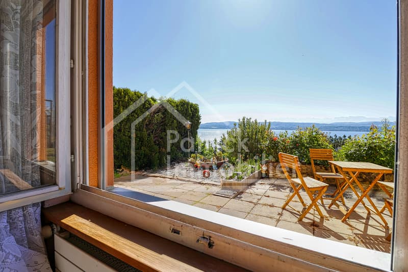 Maison mitoyenne avec vue panoramique sur le lac de Morat (8)