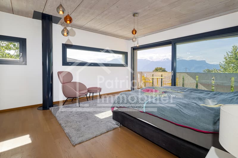 Propriété contemporaine d'exception avec vue panoramique sur le lac (13)