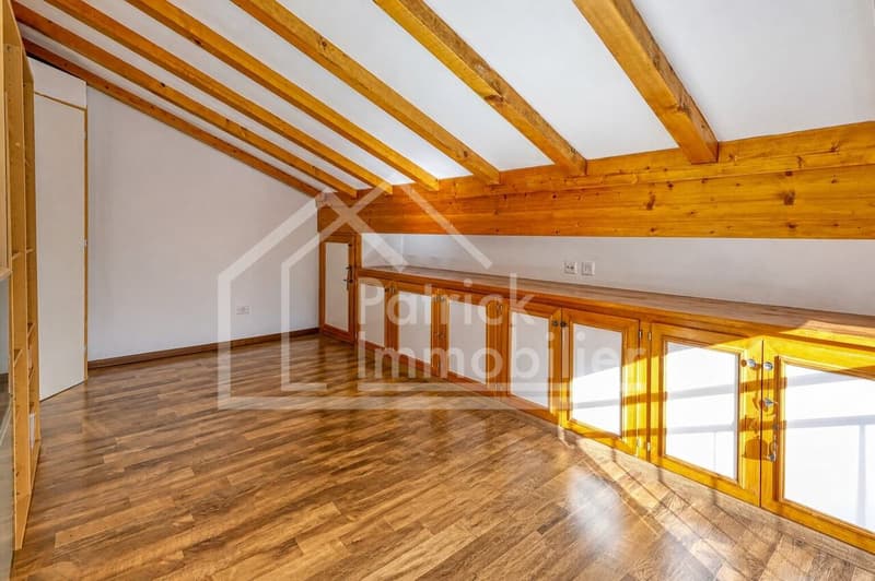 Grand duplex de 6.5 pièces avec vue sur les Alpes au coeur d'Orsières (11)