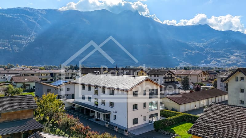 4,5 pièces avec grand balcon et cuisine à votre goût (2)