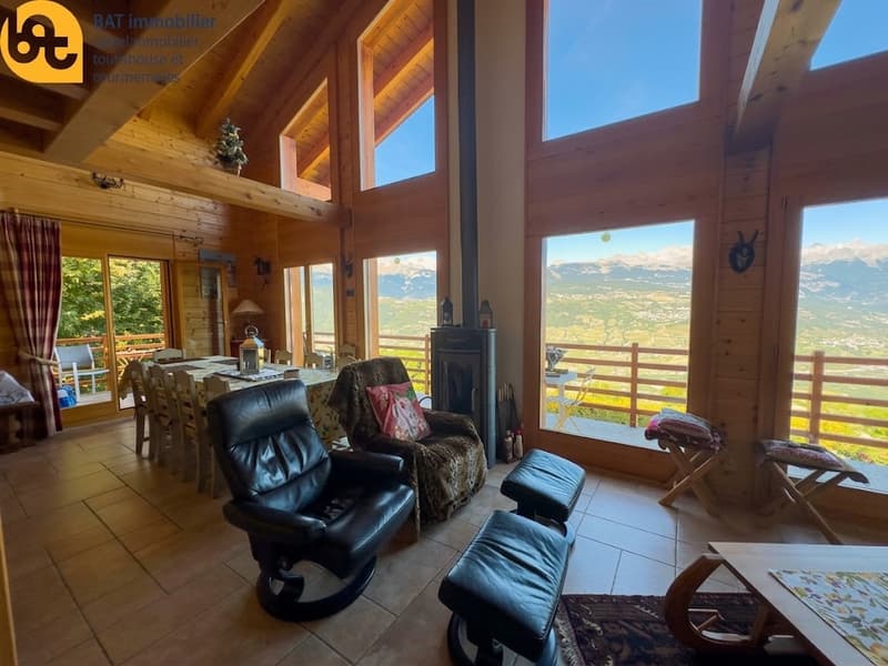 SAISON HIVER - Chalet chaleureux à Grône – Vue imprenable sur les montagnes (4)