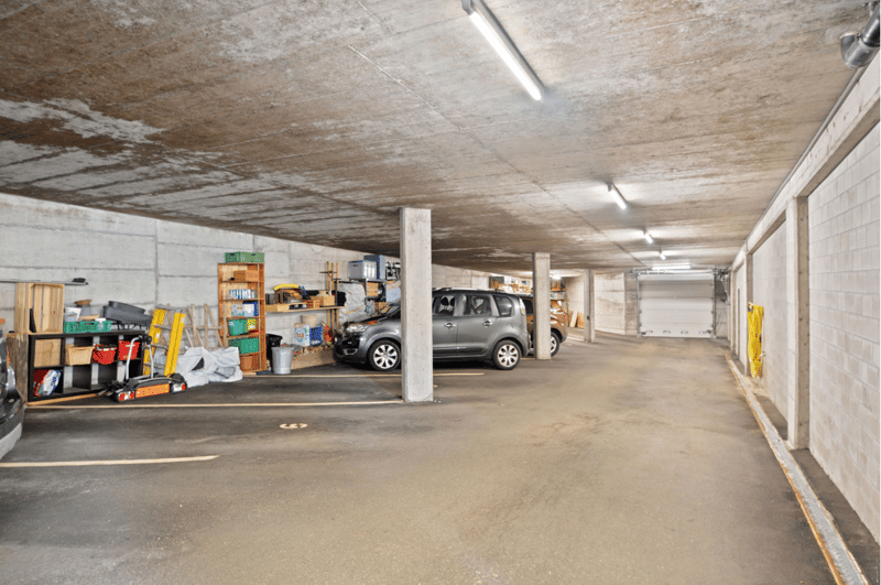 Spacieux appartement 4.5 pièces avec balcon et vue sur les montagnes à Saint-Imier (5)