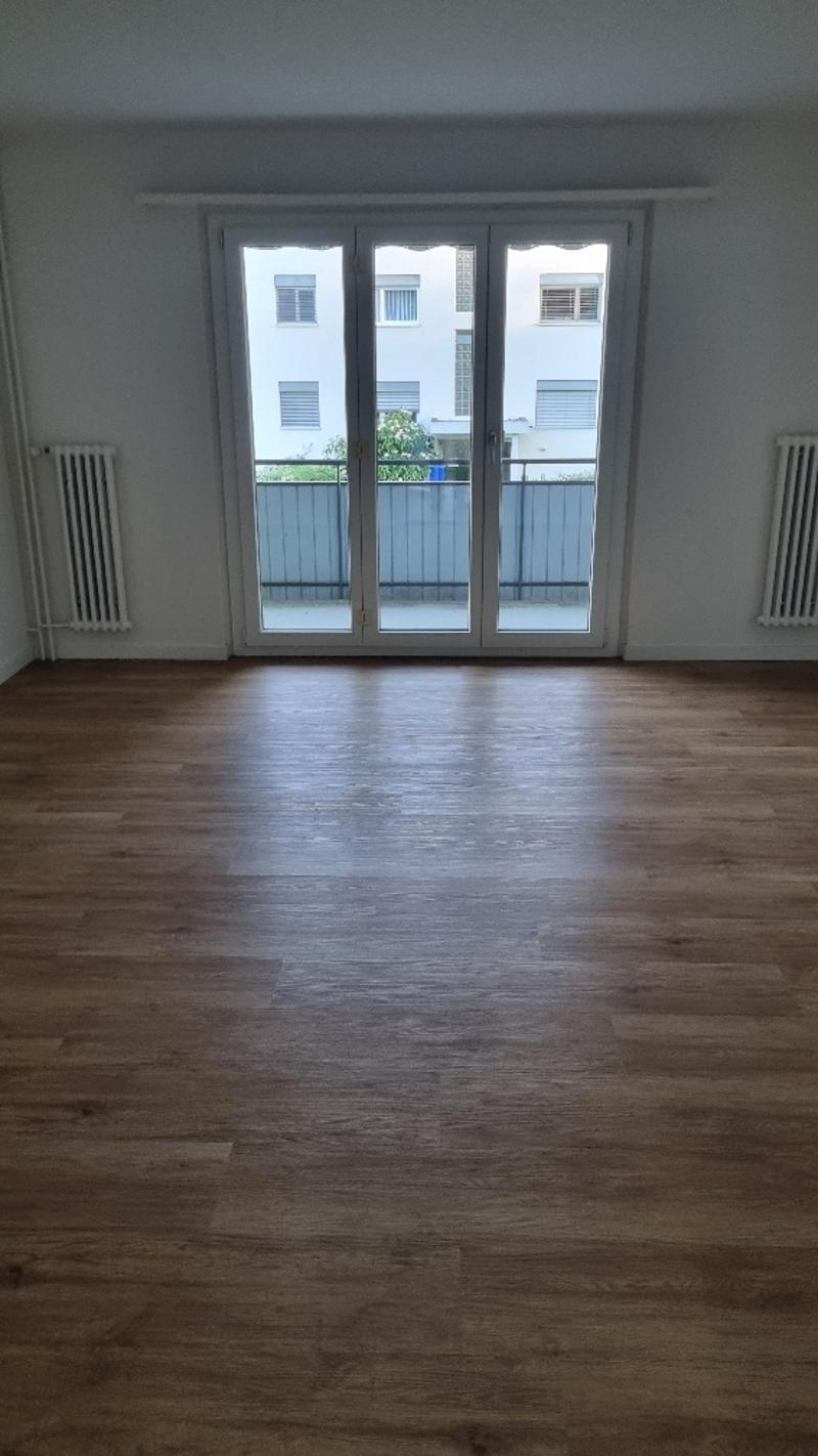 TOP-Gelegnheit: Gemütliche 1-Zimmer-Wohnung mit grossem Balkon in Dürrenäsch – ab sofort verfügbar! (1)