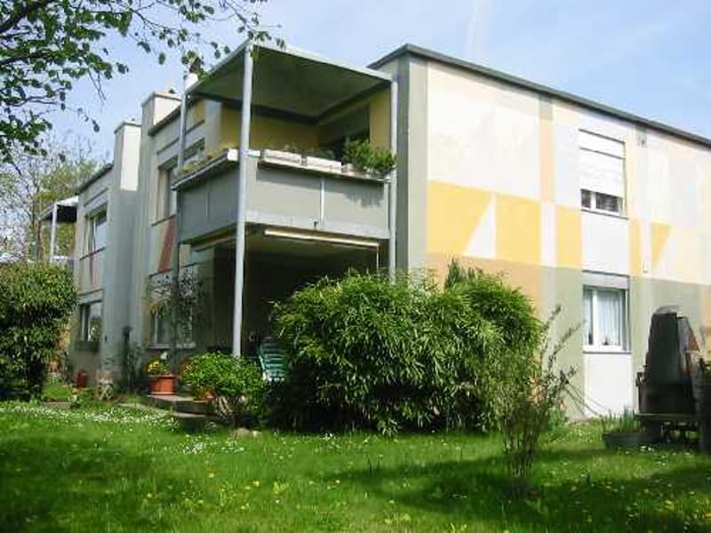 4 1/2 Zi.-Wohnung, sonnig und hell in 4 Fam.-Haus (1)