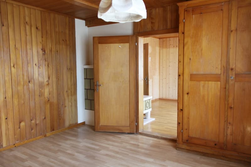 Schlafzimmer mit Einbauschrank