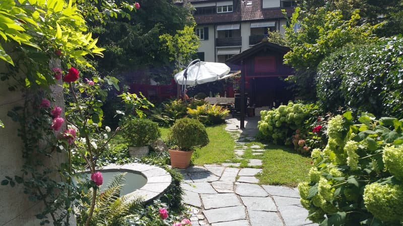 Geräumiges 7-Zimmerhaus mit Garten in Riehen (4)