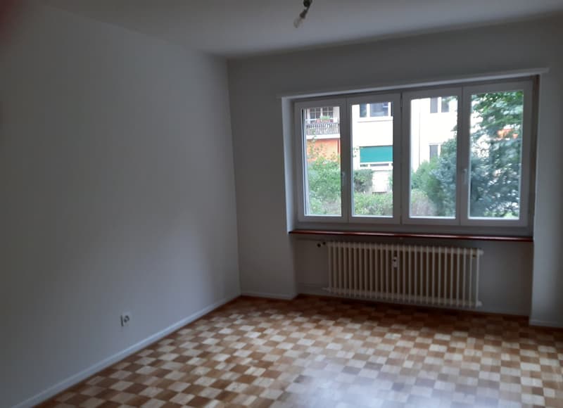 Liebevoll sanierte Altbau-Wohnung im 3. Obergeschoss mit Balkon (1)