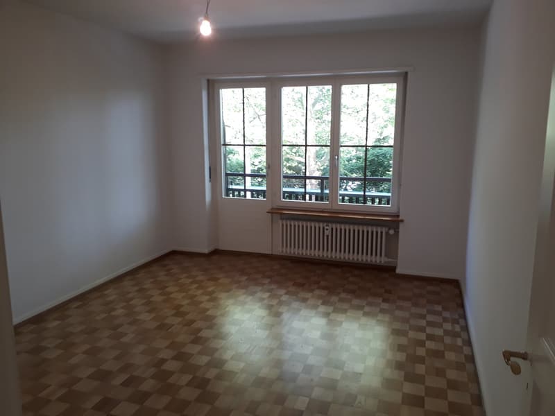 Liebevoll sanierte Altbau-Wohnung im 3. Obergeschoss mit Balkon (3)