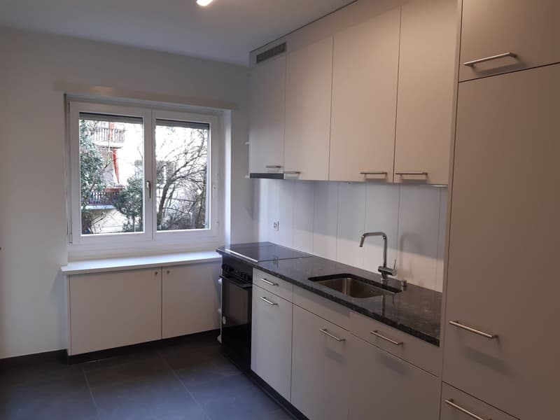 Liebevoll sanierte Altbau-Wohnung im 3. Obergeschoss mit Balkon (4)