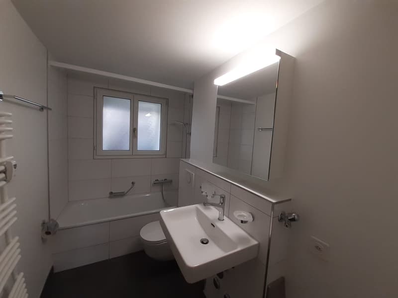 Liebevoll sanierte Altbau-Wohnung im 3. Obergeschoss mit Balkon (5)