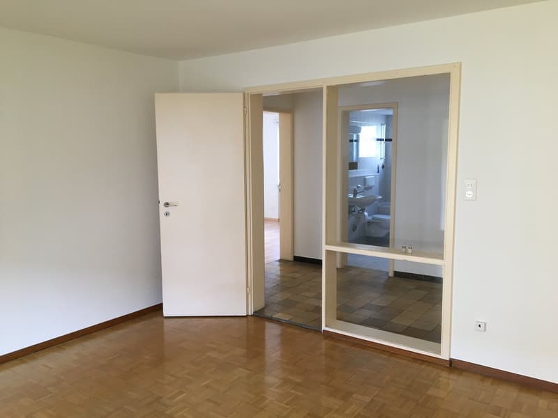 helle, sonnige, ruhige 3-Zimmer-Wohnung mit Balkon (1)