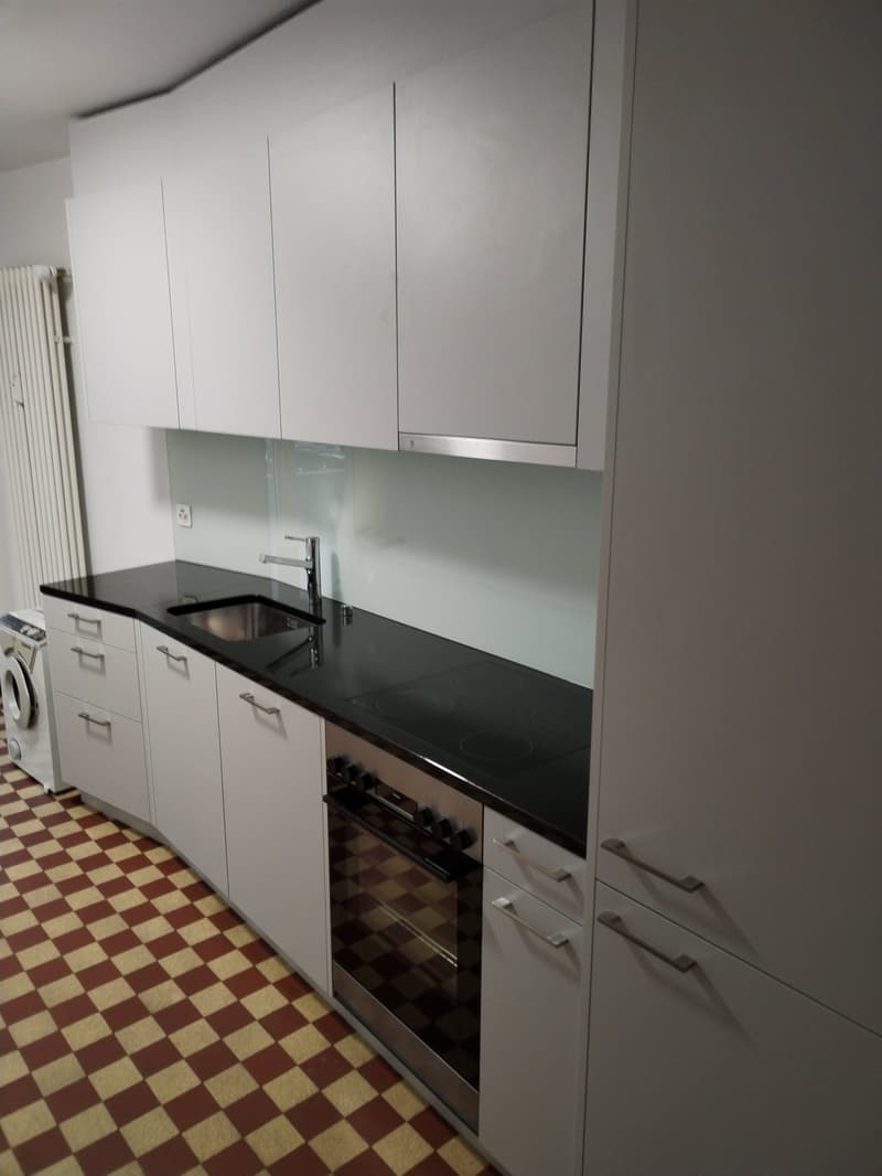 helle 2-Zimmer Wohnung mit Balkon (6)