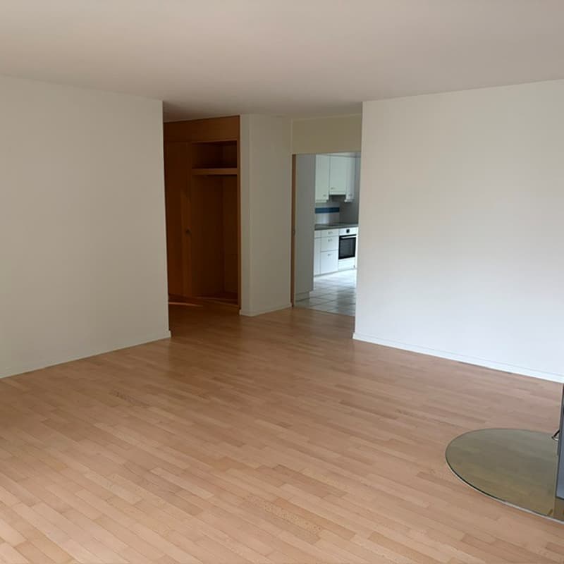 4 1/2-Zimmer Parterrewohnung am Dorfbach (6)