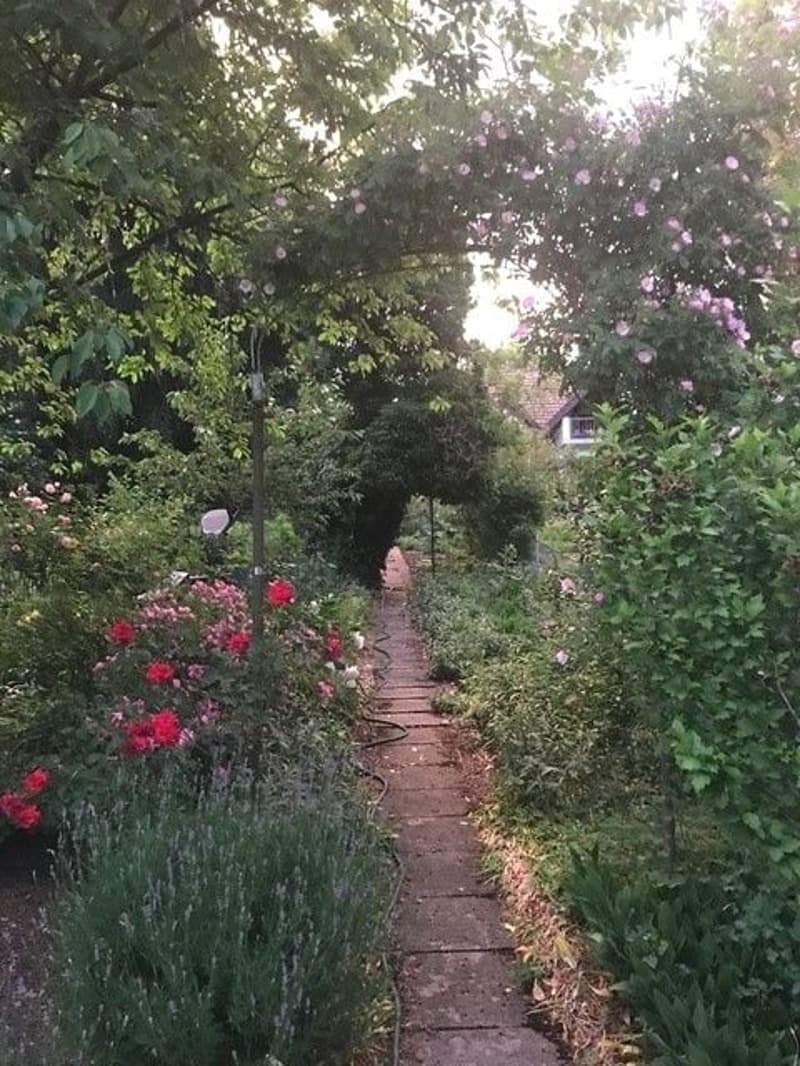 Altstadtflair & Grosszügigkeit – Wohnen in der historischen „Felsenburg“ mit Gartenbenutzung (14)