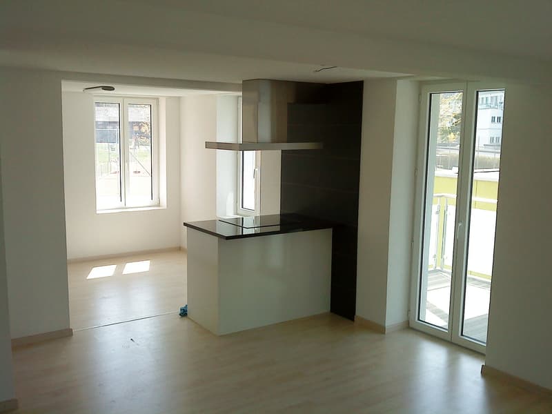 Moderne 3.5 Zimmer Wohnung an ruhiger Lage in Gossau (3)