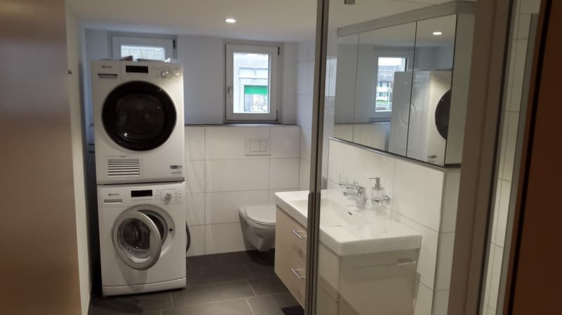 Schöne 2.5 Zimmer im Zentrum von Münchwilen, ideal für Pendler (2)