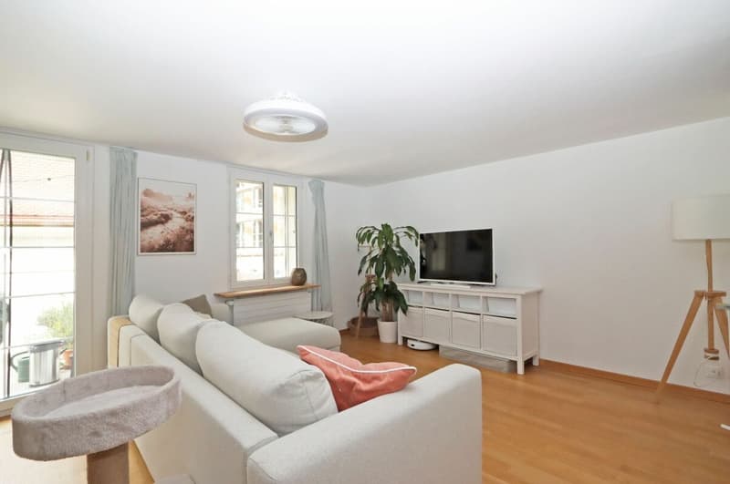 Zimmer (4.5 Zimmerwohnung 2.OG links)