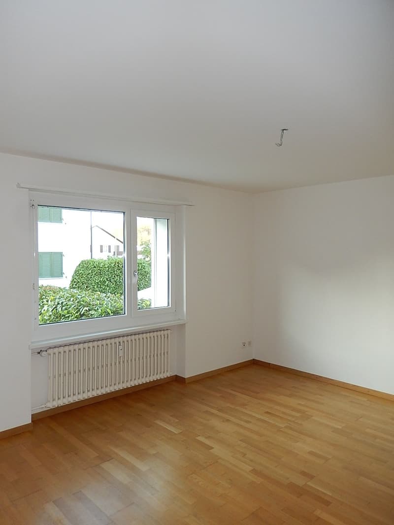helle, moderne 3-Zimmerwohnung mit Gartensitzplatz (6)