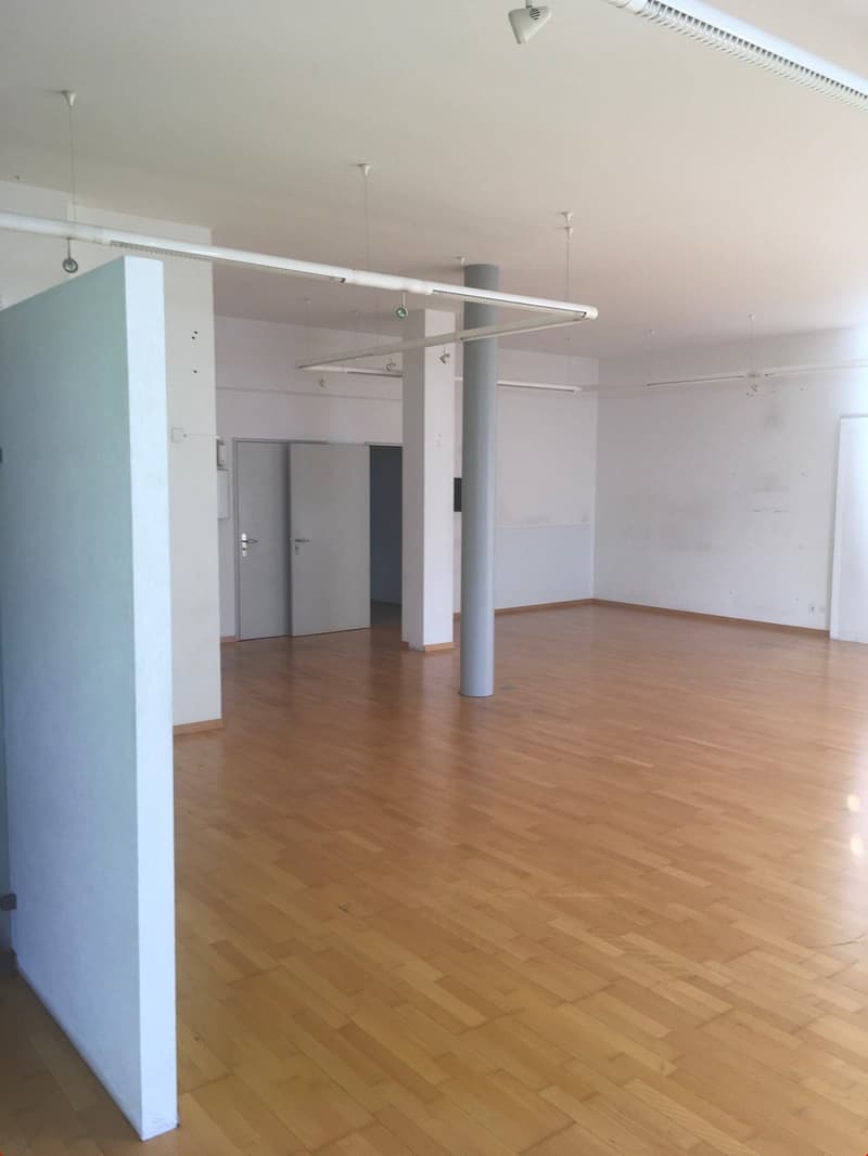 Geschäftsraum Nr. 2, Nutzfläche netto 112m2