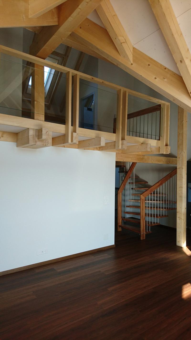 Treppe mit Blick auf Galerie