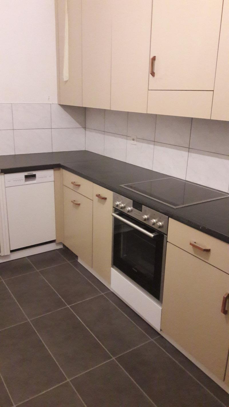 Bel appartement avec grand balcon (7)