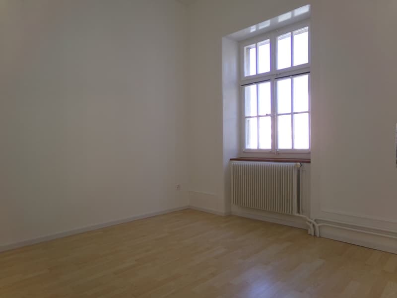 Nouvel Appartment à 15 minutes de Bienne (5)