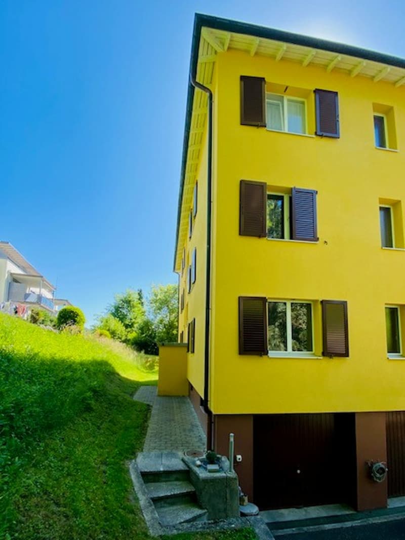 Charmante 3-Zimmer-Wohnung mit Balkon und schöner Aussicht in Attiswil (4)
