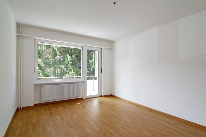 Grosszügige und helle Wohnung in Ittigen (4)