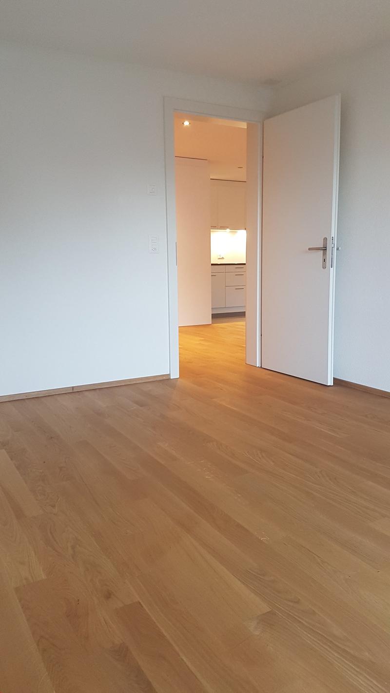 Blick vom Zimmer zur Küche