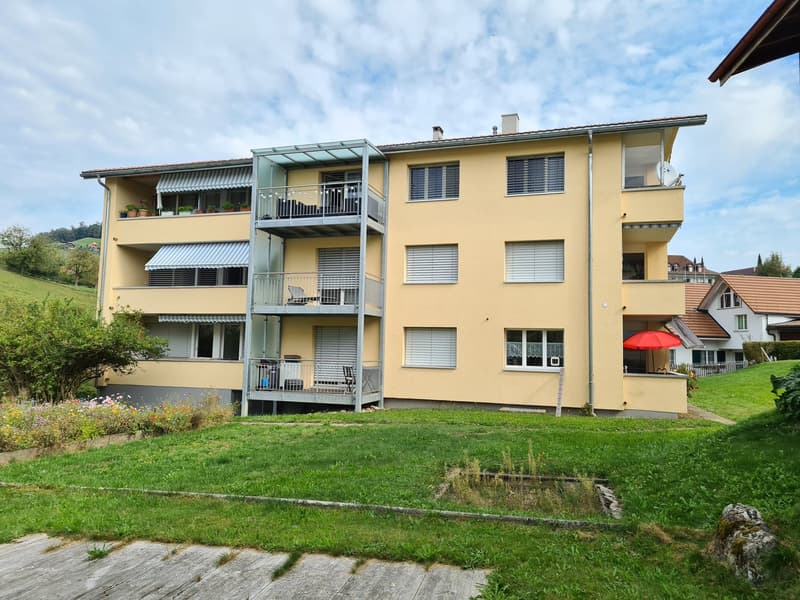 schöne 3-Zimmer-Wohnung mit sonnigem Balkon (9)