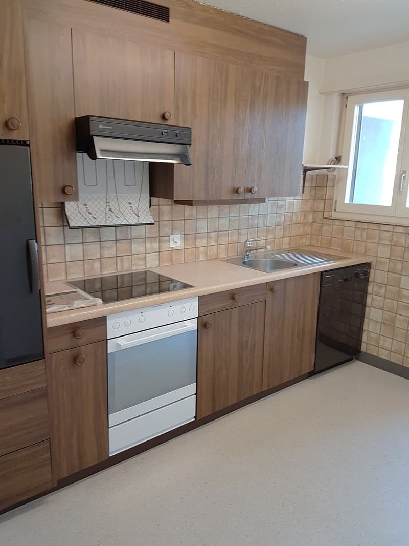Charmante 3-Zimmer-Wohnung mit 2 Balkonen in Worb (2)
