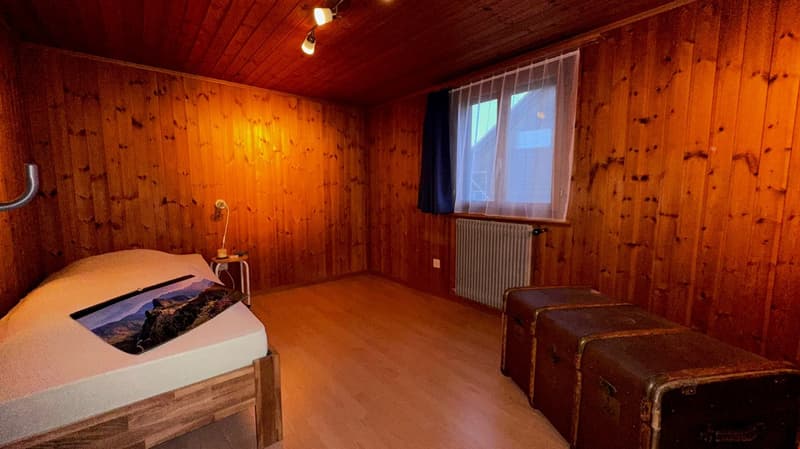 ältere, renovierte 4-Zimmer-Wohnung in Rapperswil/BE (22)