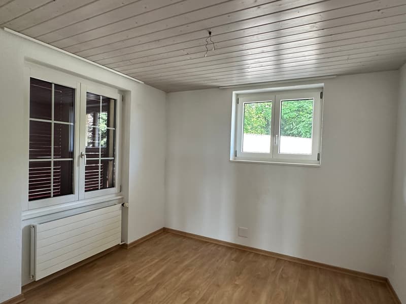wunderschöne 5.5 Zimmer Maisonette-Wohnung mit Top-Aussicht in Grossaffoltern (8)