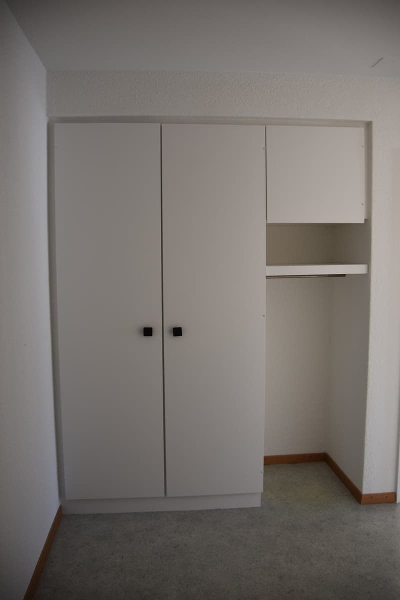 grosszügige 4.5-Zimmer-Wohnung mit sonnigem Balkon in Studen (6)