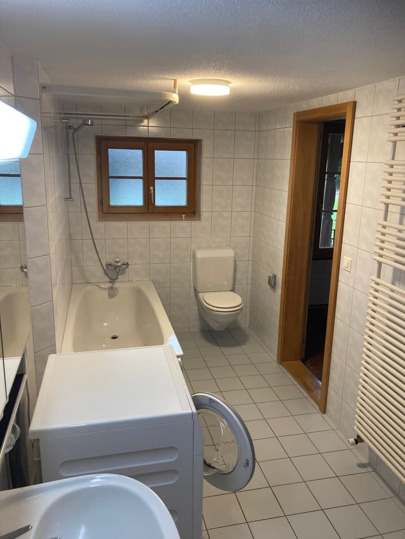 4-Zimmer Bauernhaus Whg. in Wierezwil/Gde. Rapperswil BE mit viel Wohnfläche und Charme! (9)