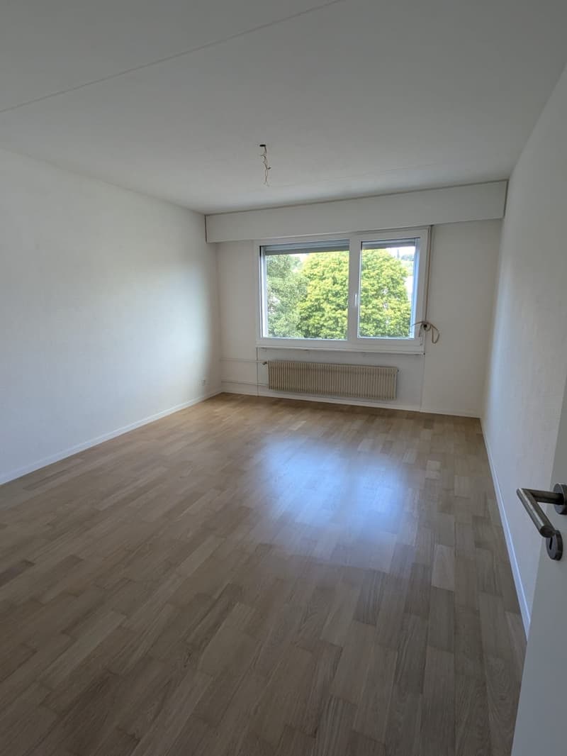 Ruhige 3.5-Zimmer-Wohnung mit Balkon in Studen (7)
