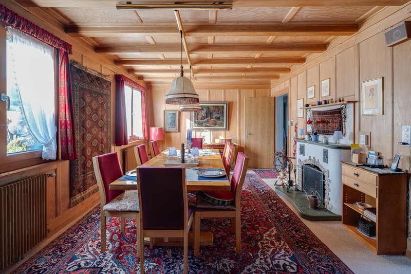 STUBE MIT SICHT AUFS CHEMINÉE