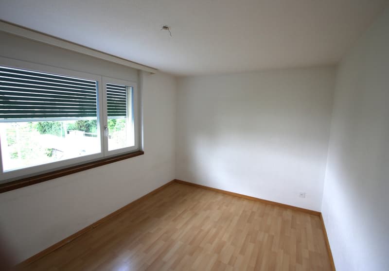 Geräumige 4.5-Zimmer-Wohnung mit Balkon in Münchenbuchsee (6)