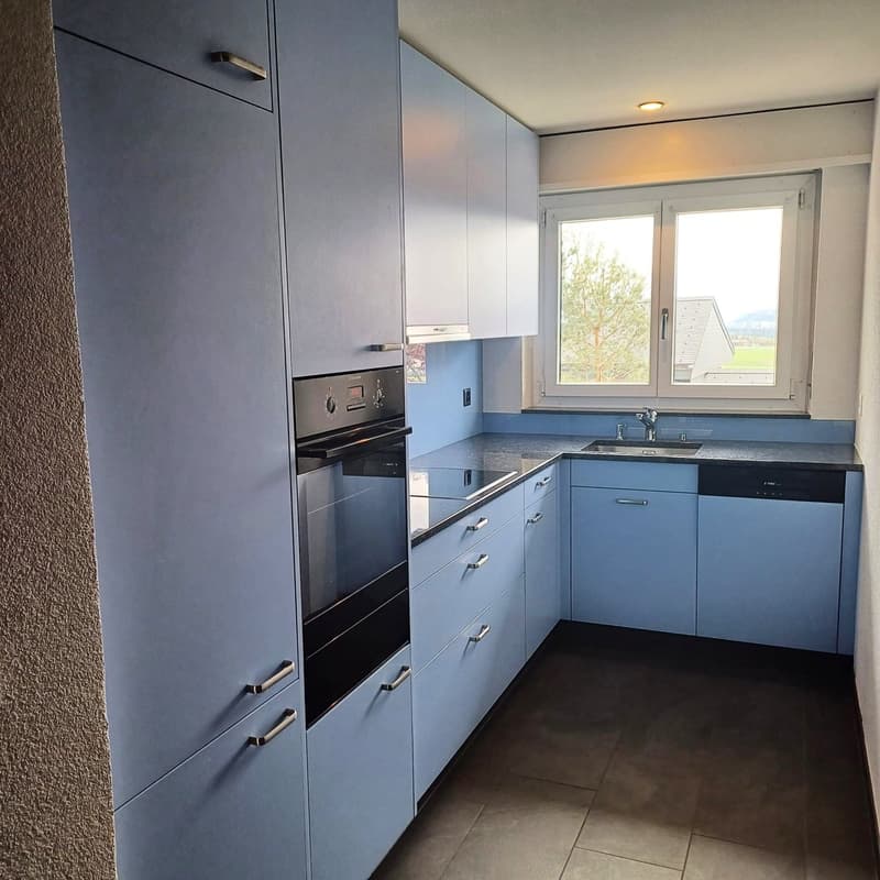 Einladende 4.5-Zimmer-Wohnung mit Balkon in Uettligen (8)