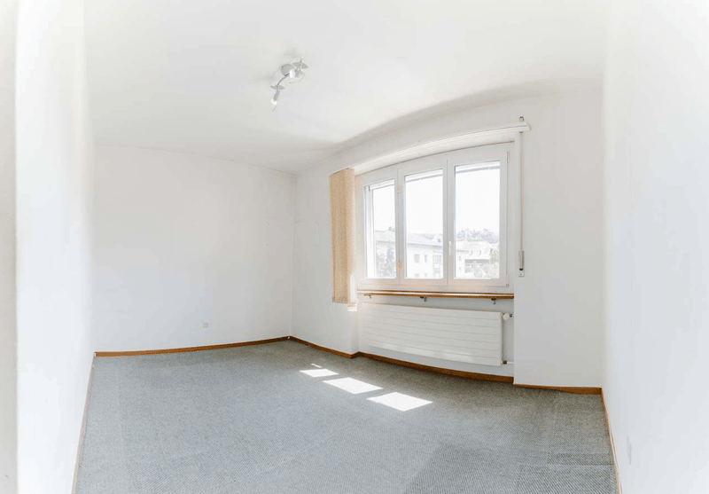 Helle 3.5-Zimmerwohnung mit Balkon und schöner Aussicht in Port (10)