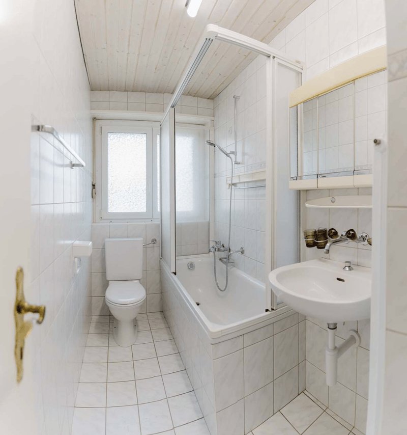 Helle 3.5-Zimmerwohnung mit Balkon und schöner Aussicht in Port (11)
