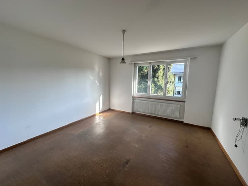 Charmante 4-Zimmer-Wohnung mit Balkon in ruhiger Lage in Köniz (12)