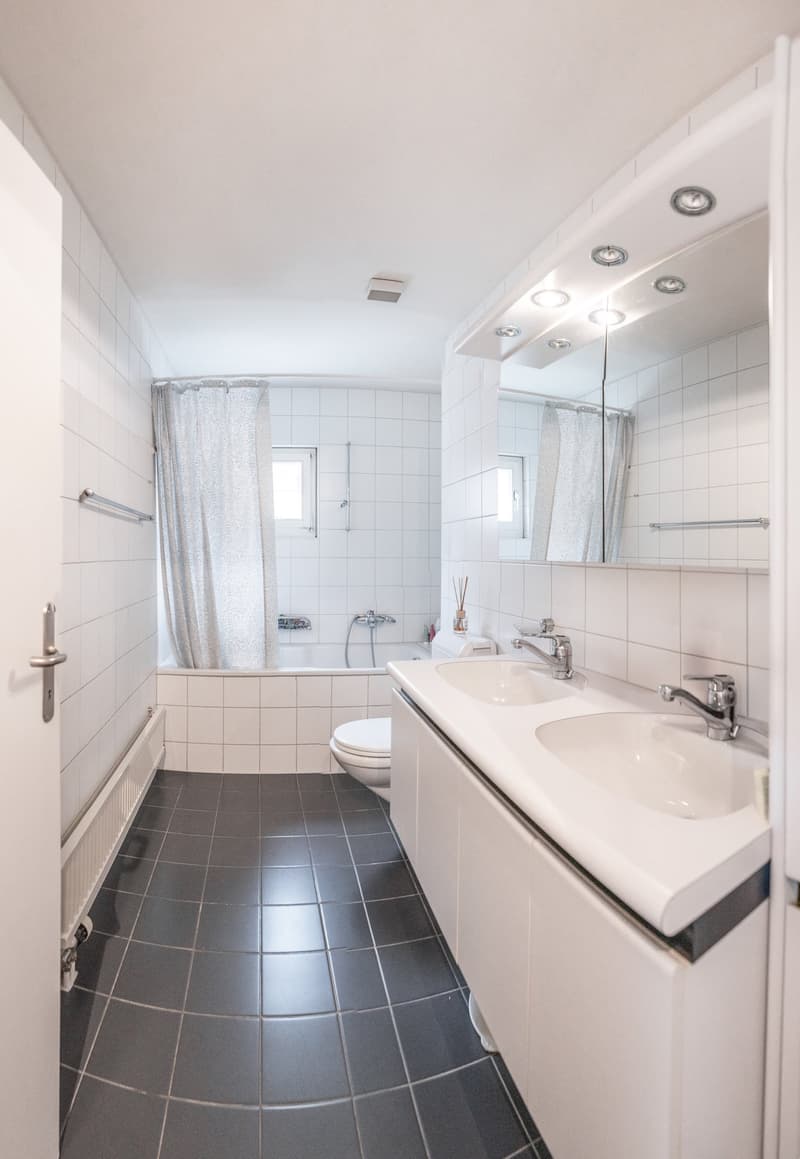 Grösszügige 4.5-Zimmer-Wohnung mit Aussicht in Kirchlindach (19)
