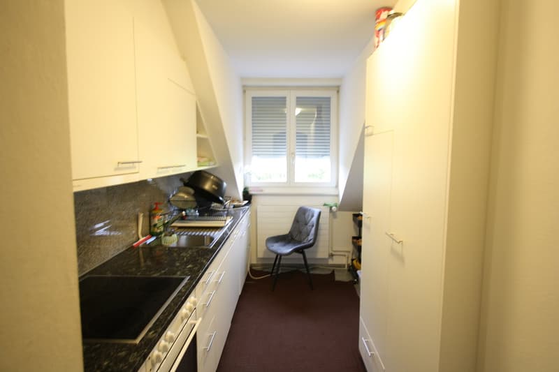 Charmante 2-Zimmer-Dachgeschosswohnung in Bern-Wabern (5)