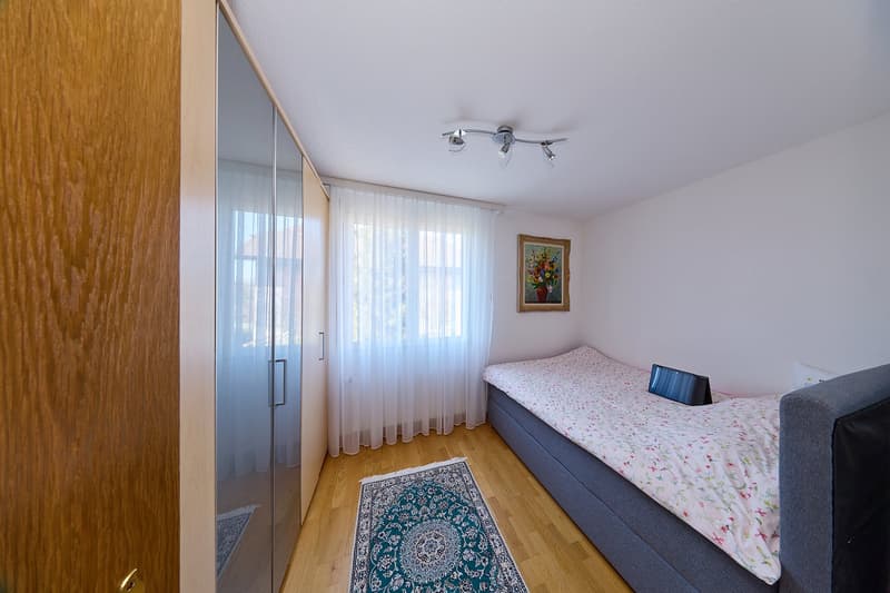 Wohneigentum zu einem fairen Preis - sonnige 5.5 Zimmerwohnung in Belp (11)
