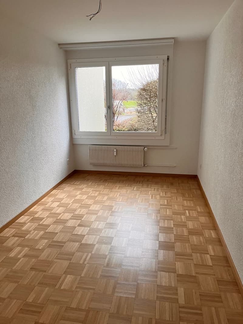3.5-Zimmer-Wohnung im Erdgeschoss mit Gartensitzplatz (7)