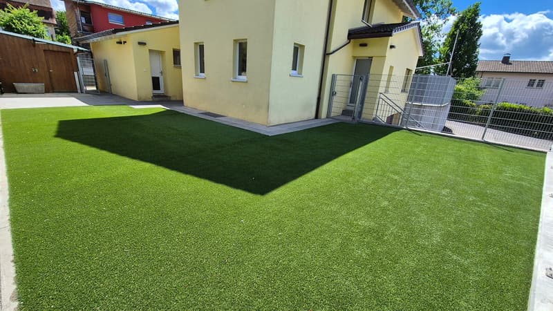 Familienfreundliches 5.5-Zimmer-Einfamilienhaus mit viel Platz und Wintergarten in Klingnau (4)